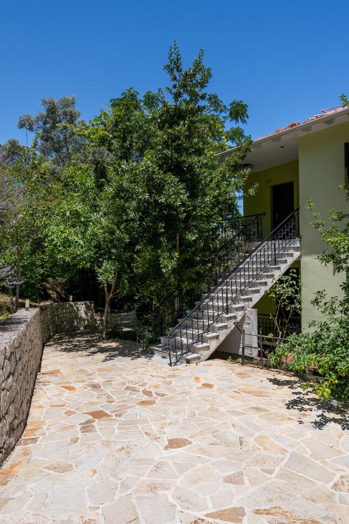 Yénion Vliho Bay Suites & Apartments מראה חיצוני תמונה