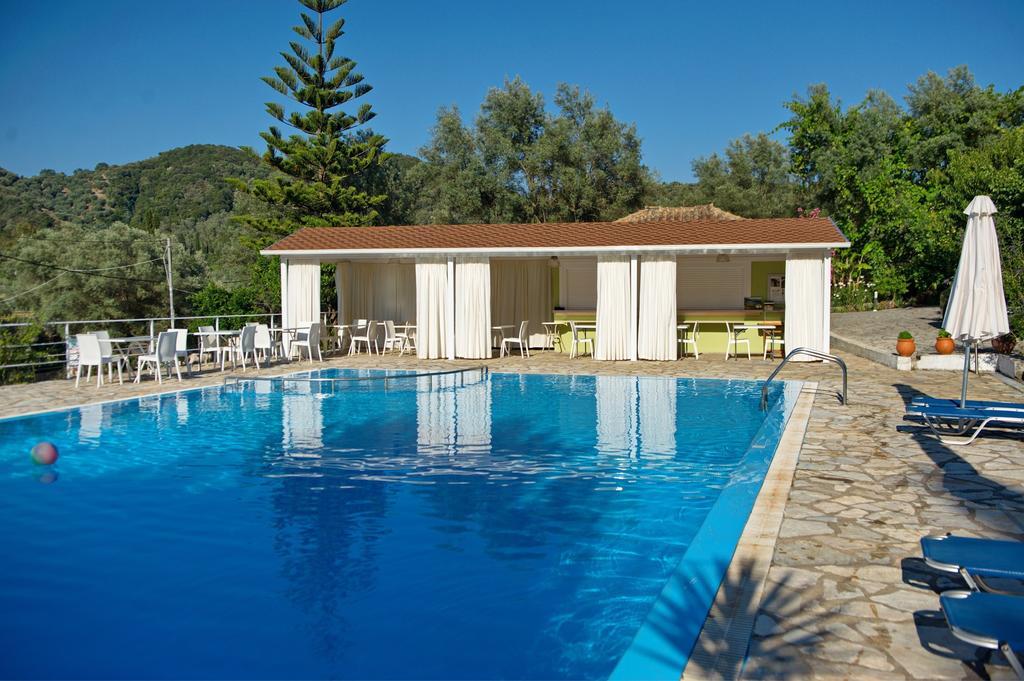 Yénion Vliho Bay Suites & Apartments מראה חיצוני תמונה